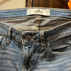 Hollister women’s jeans